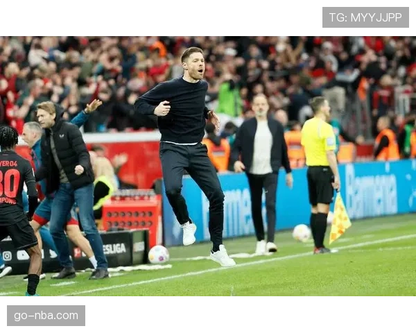 勒沃库森客战拜仁前瞻：领头羊若取胜将基本锁定沙拉盘